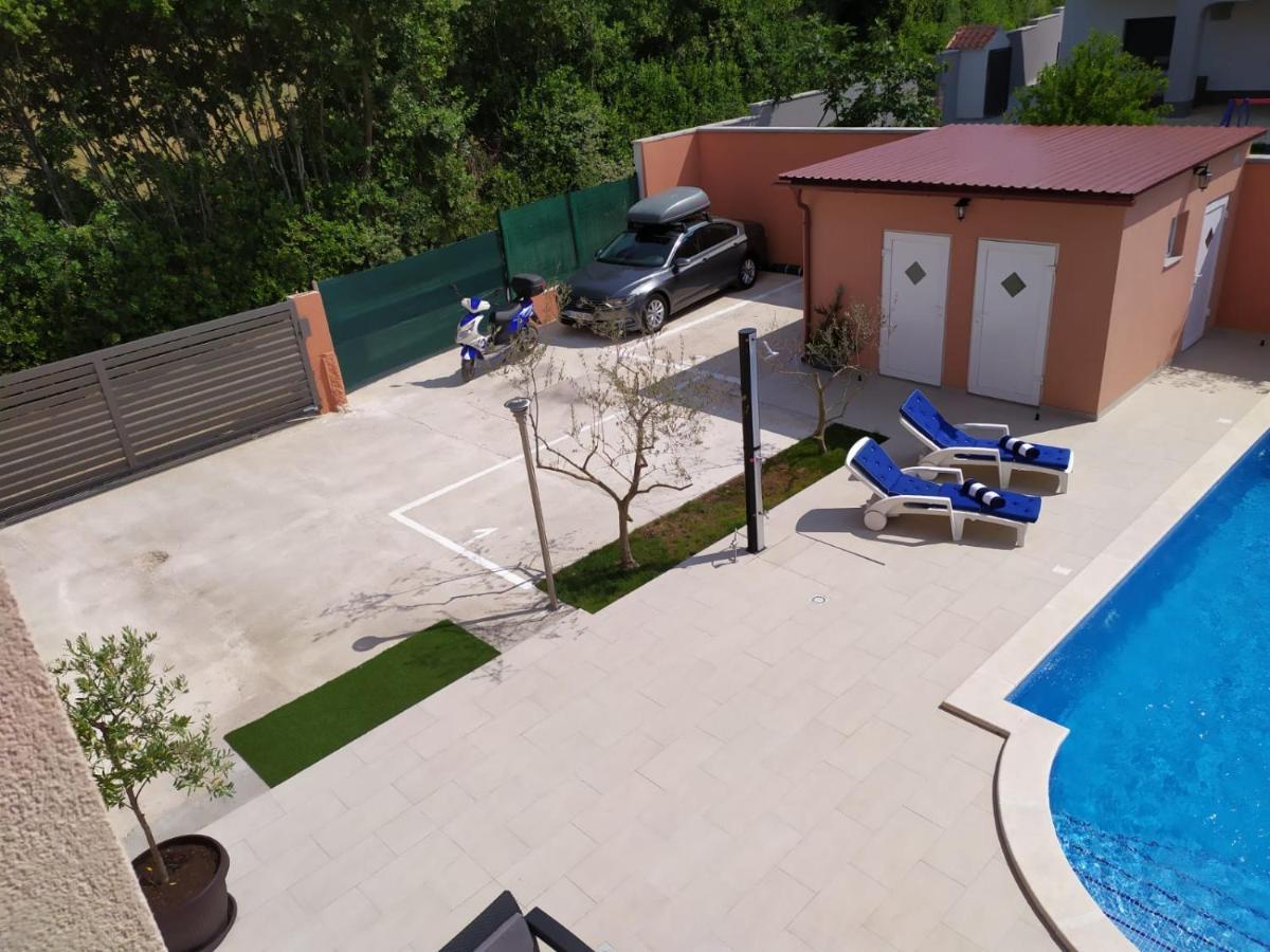 House Monte Cherpo Пула Екстер'єр фото