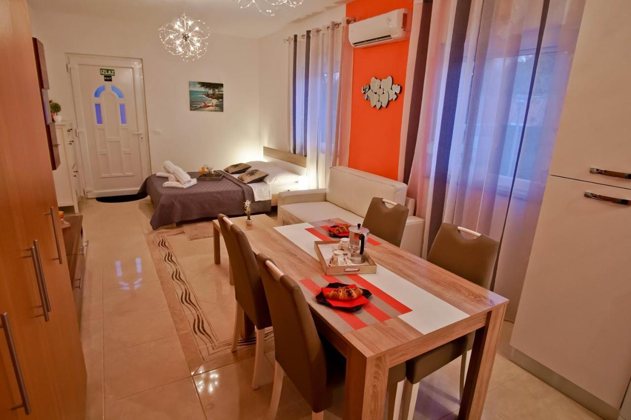 House Monte Cherpo Пула Екстер'єр фото