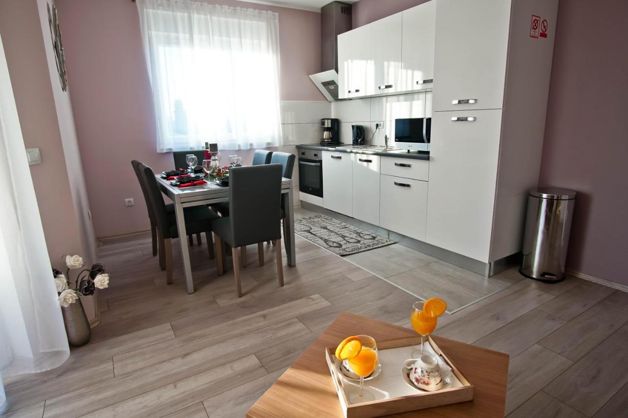 House Monte Cherpo Пула Екстер'єр фото